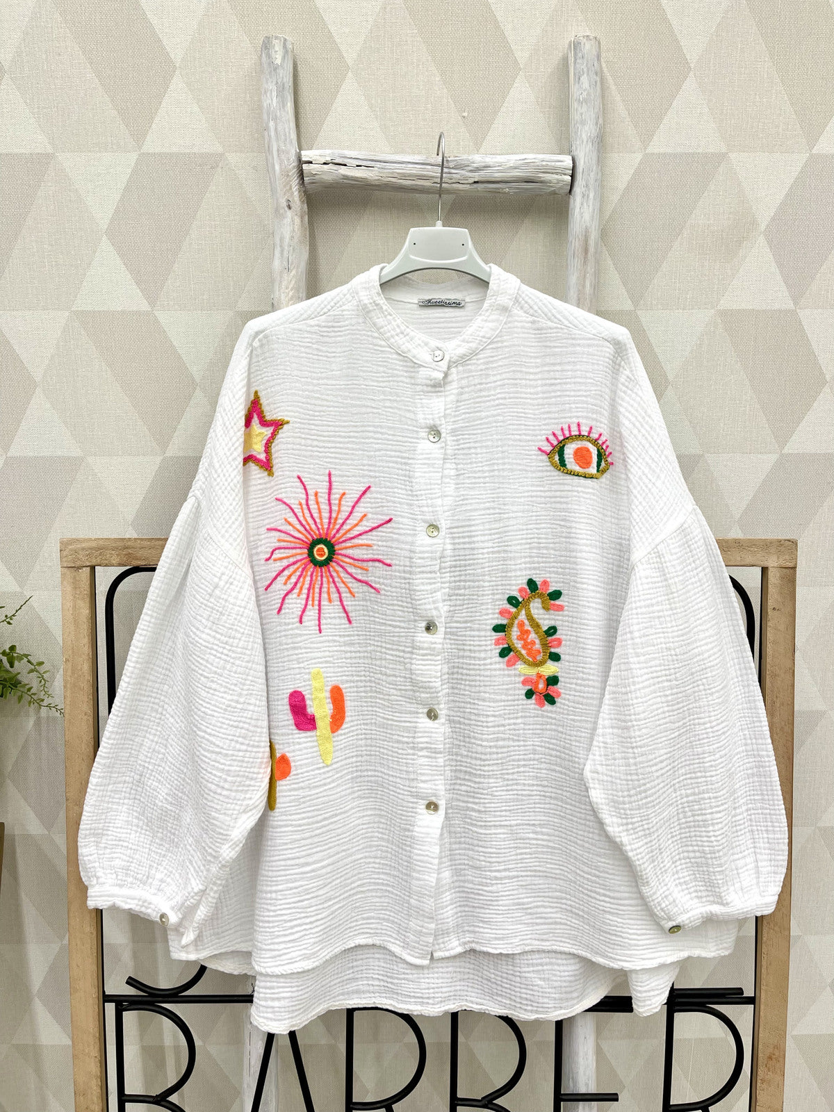 Chemise brodée colorée