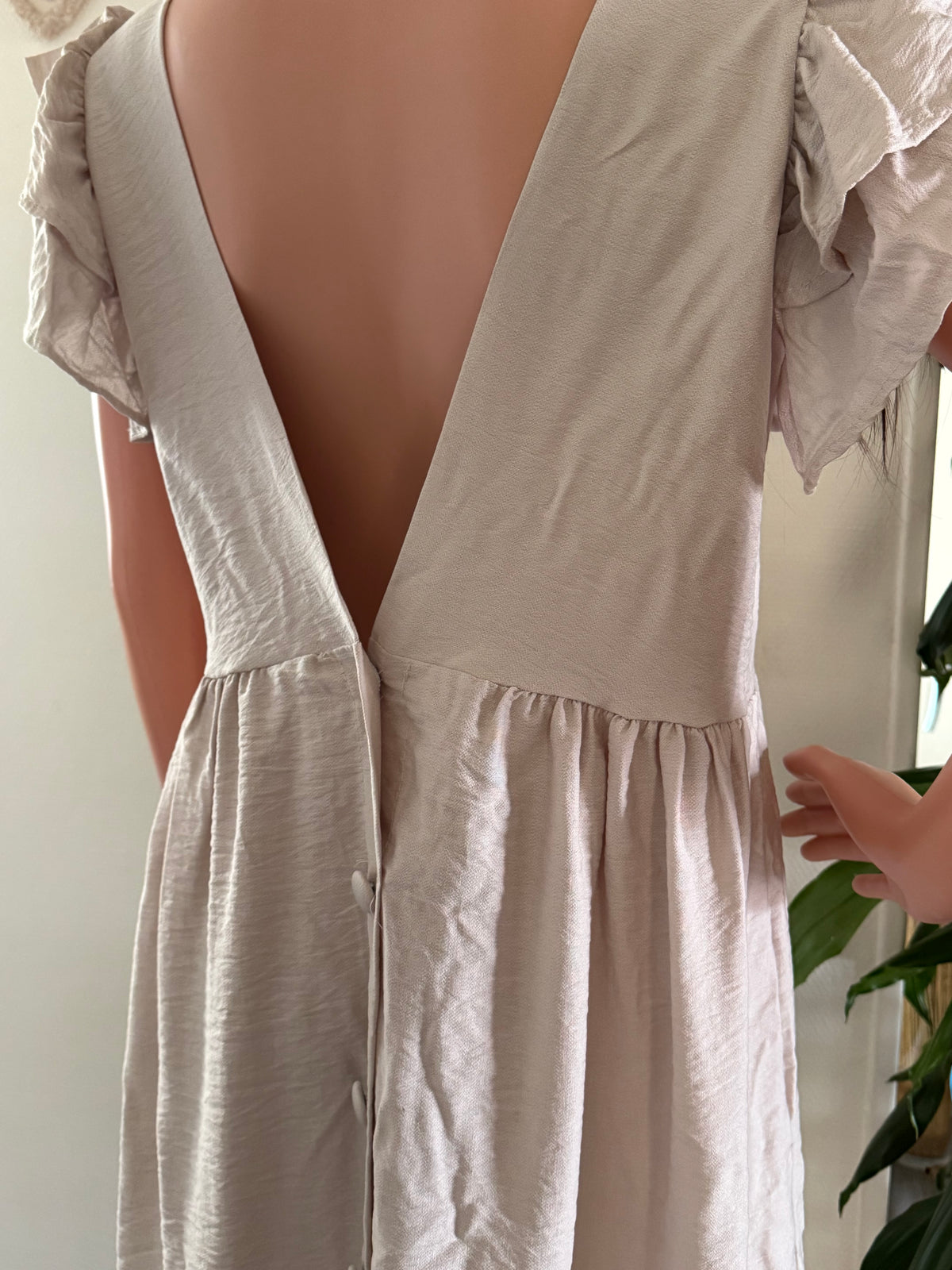 Robe longue fluide dos ouvert